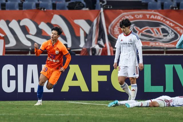 九游体育官方网站-对话陈蒲：进球是一瞬间的决策 未来还要踢得更狠